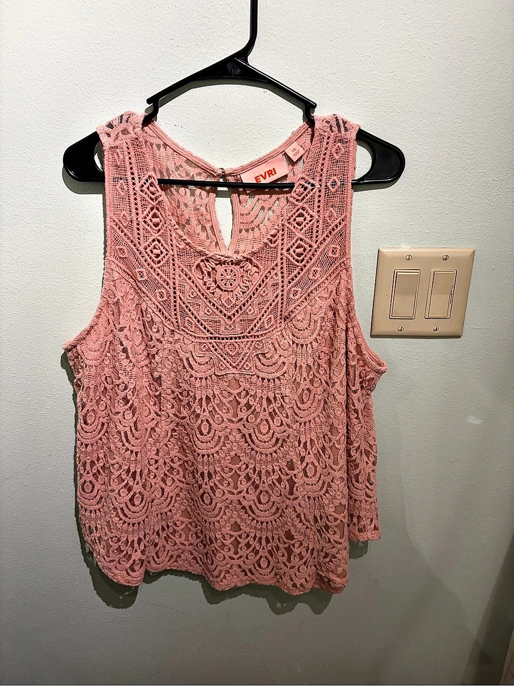 EVRI Lace Tank Top in Pink Size 1X Like New